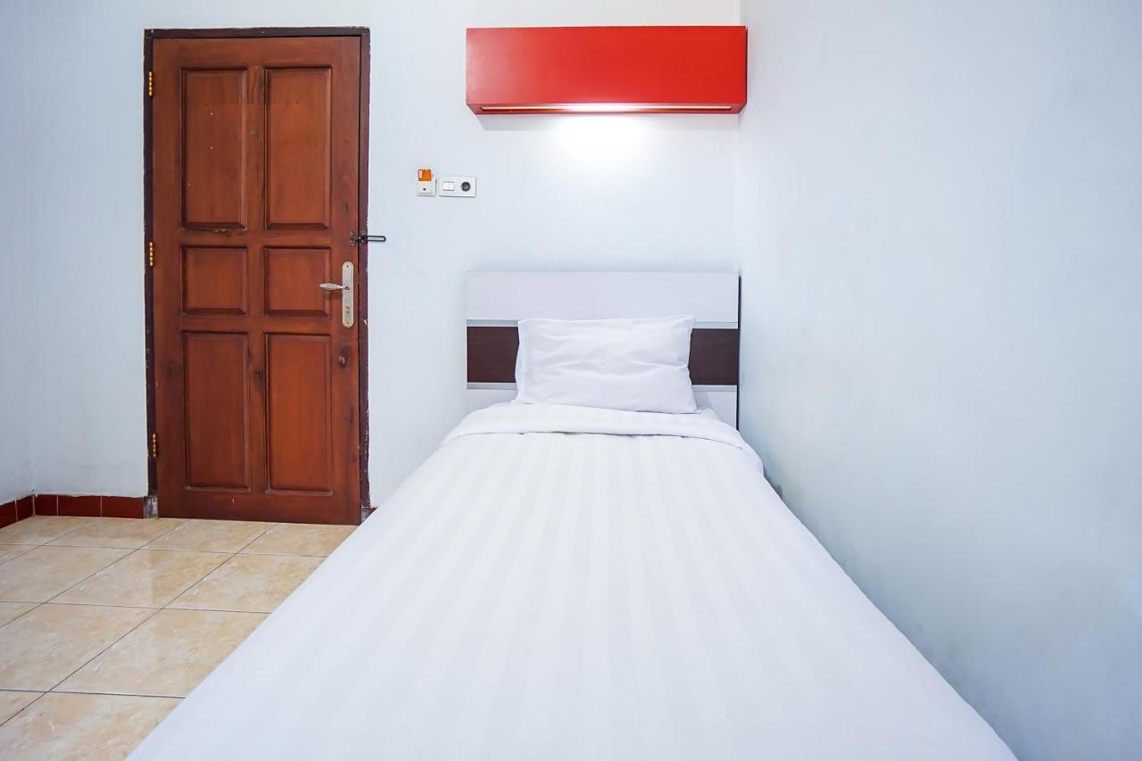 Capital O 3433 Plaza 2* Manado