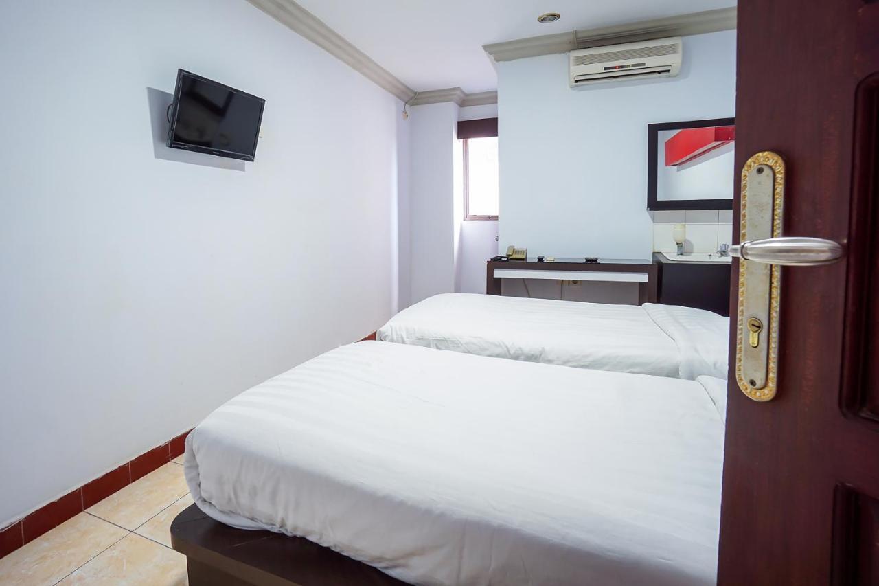 Capital O 3433 Plaza Hotel 2*