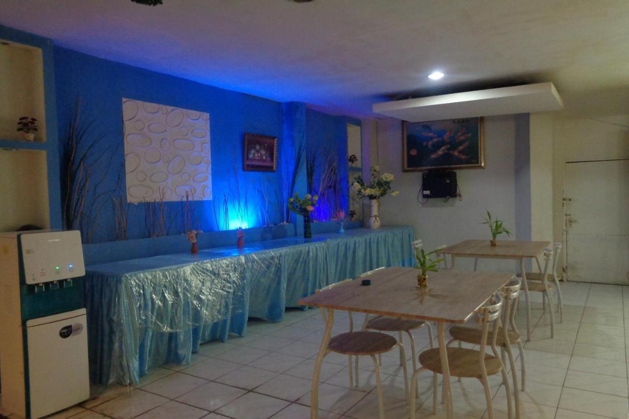 Capital O 3433 Plaza
