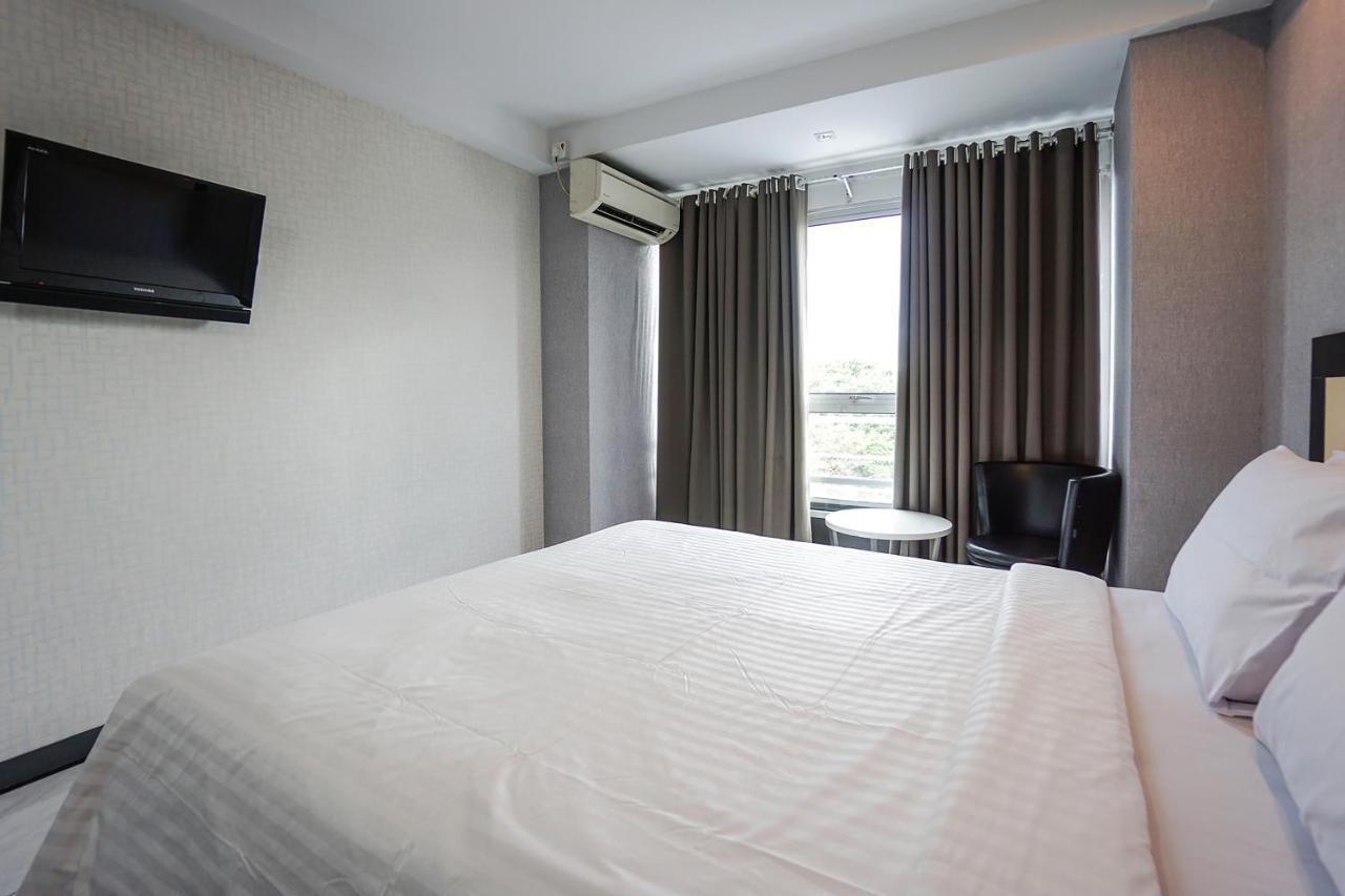 Capital O 3433 Plaza 2* Manado