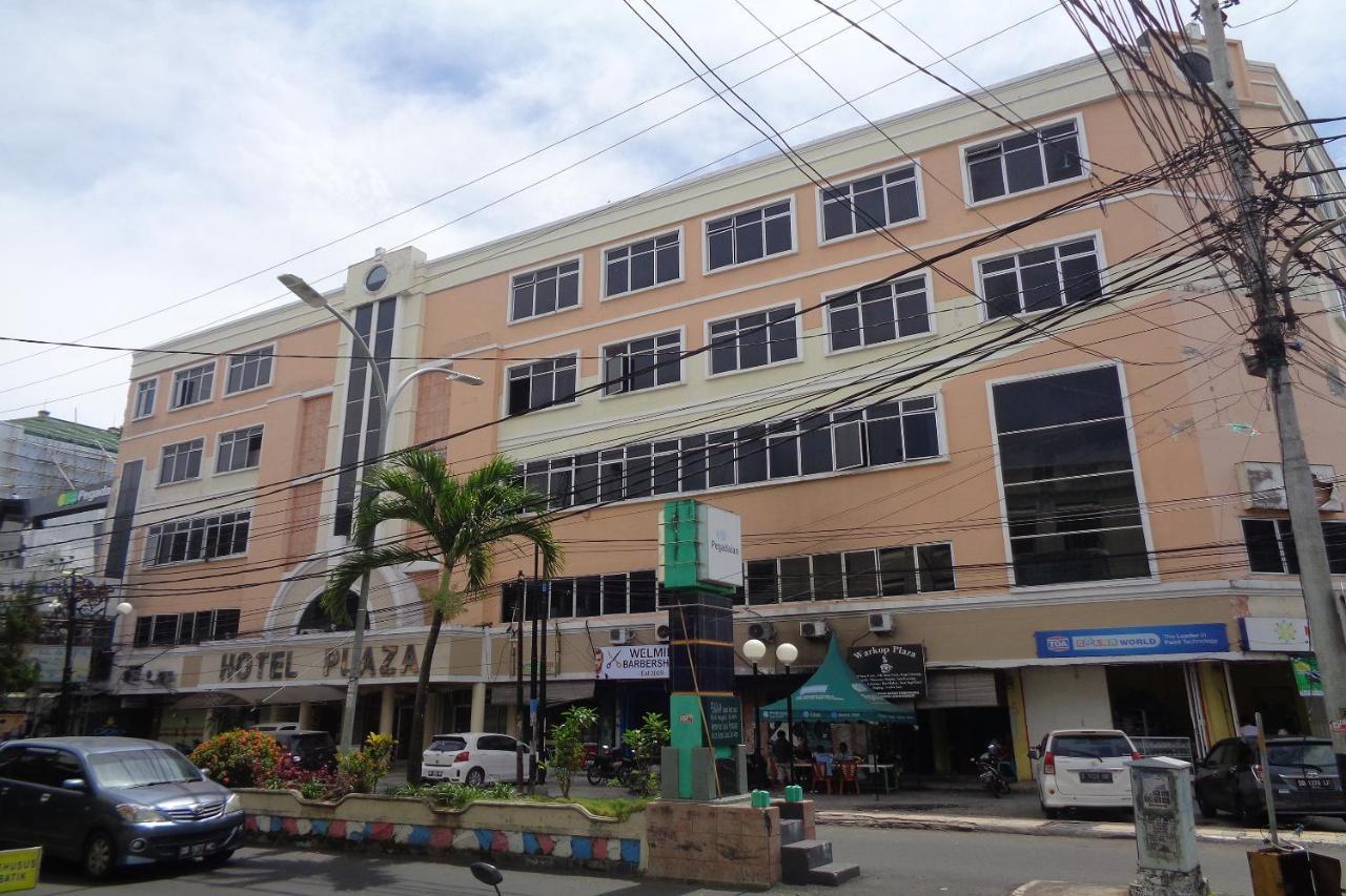Hotel Capital O 3433 Plaza Manado