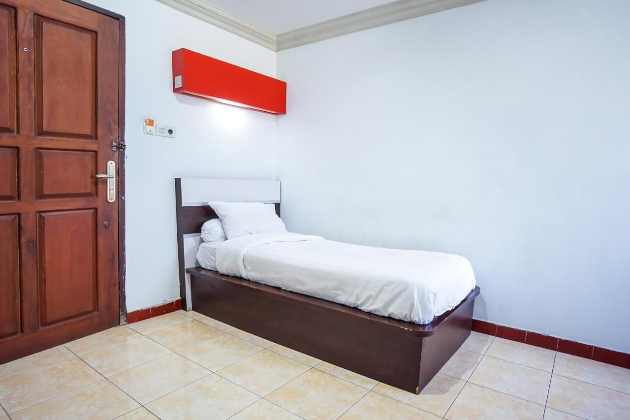 Capital O 3433 Plaza 2* Manado